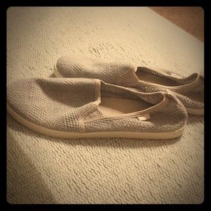 Sanuk’s slip on shoes